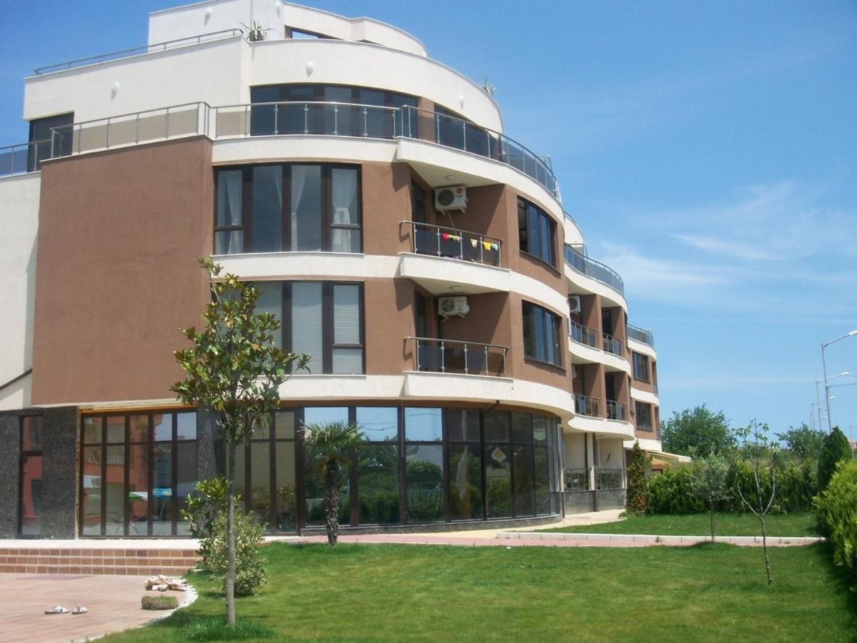Sea Wave Two - Bedroom Apartments